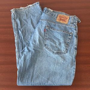Vintage men’s 550 Levi’s mom jeans